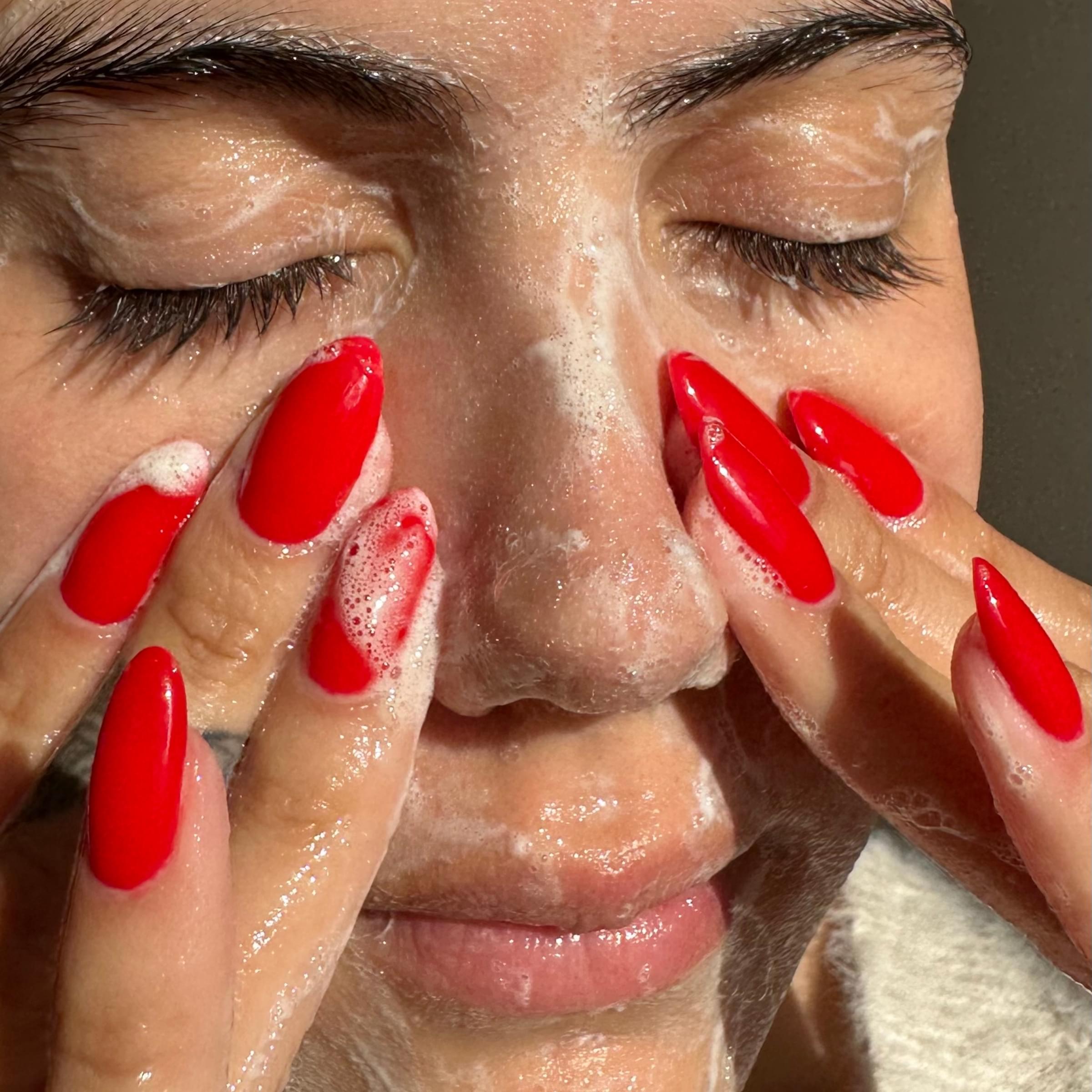 Double cleanse routine featuring oil cleanser and jelly cleanser for effective 2 cleansers skincare method