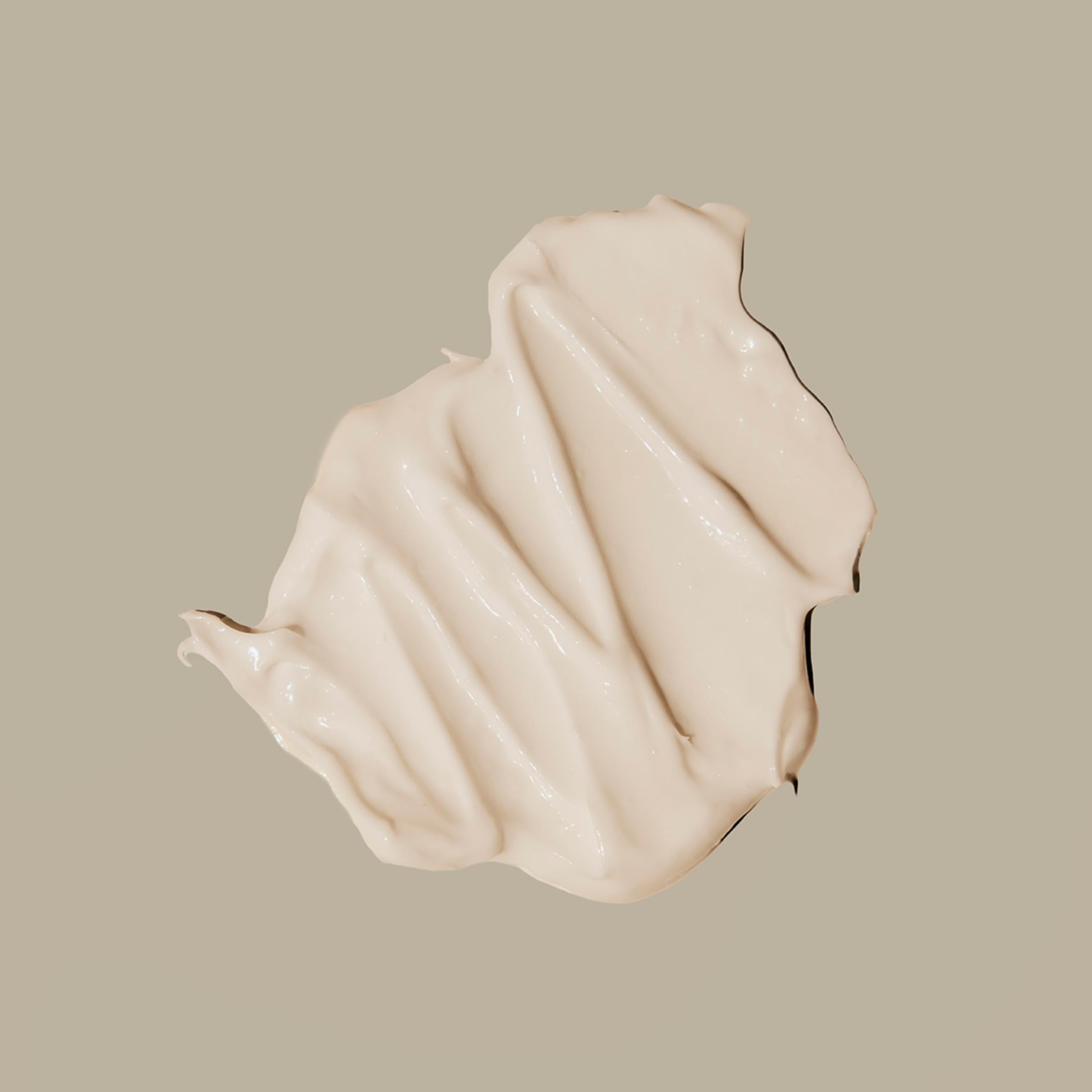 Firming body cream with shea butter, hydrating body butter moisturizer for smooth and toned skin