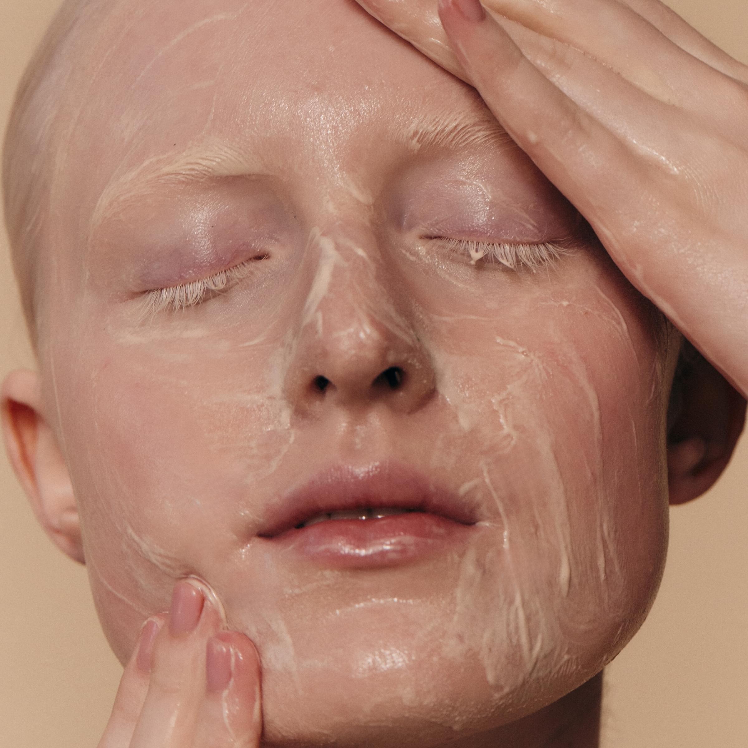 Double cleanse routine featuring oil cleanser and jelly cleanser for effective 2 cleansers skincare method